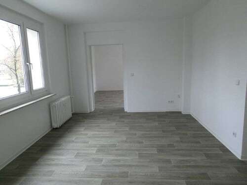 Foto - Wohnung zum Mieten in Dessau-Roßlau 385,00 € 53.02 m²