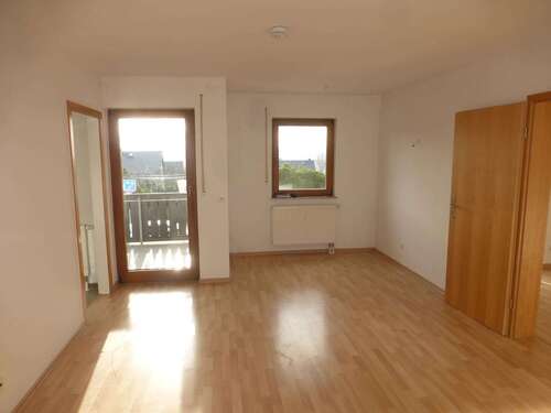 Foto - Wohnung zum Mieten in Hohenstein Ernstthal 650,00 € 80 m²