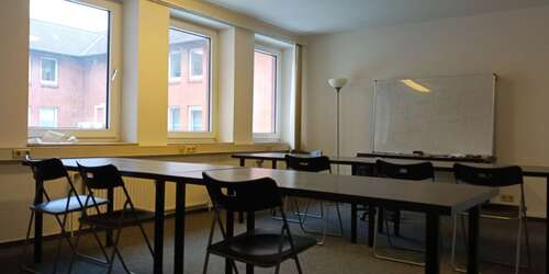 Foto - Büro in Halstenbek 615,00 € 66 m²