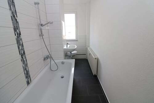 Foto - Wohnung zum Mieten in Freiberg 329,00 € 47.2 m²