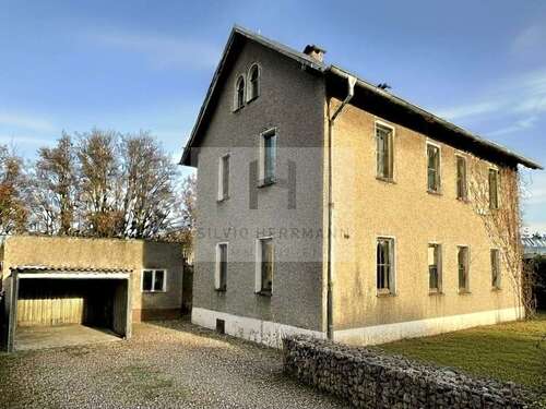 Foto - Haus zum Kaufen in Ottendorf-Okrilla 110.000,00 € 139 m²