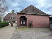 Haus zum Kaufen in Westerstede 250.000,00 € 400 m²