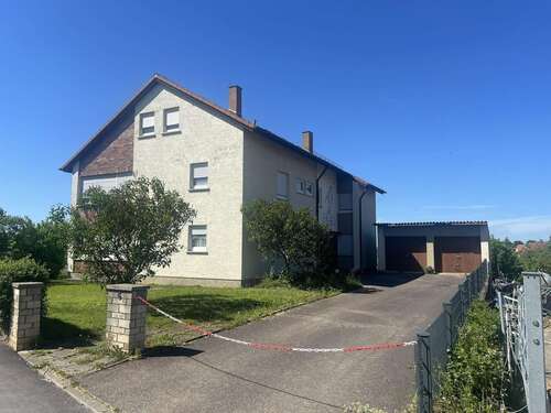 Foto - Haus zum Kaufen in Eschenbach 880.000,00 € 322 m²