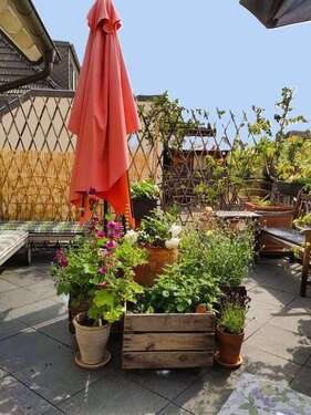 Foto - Haus zum Mieten in Bornheim 2.090,00 € 220 m²