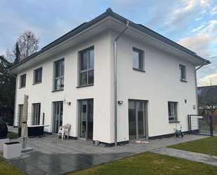 Haus zum Kaufen in Berlin 455.000,00 € 111 m²