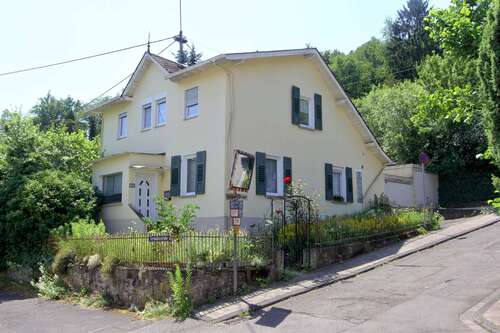 Foto - Haus zum Kaufen in Idar-Oberstein 49.000,00 € 156 m²