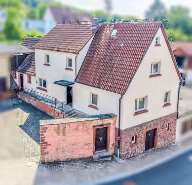 Foto - Haus zum Kaufen in Karlstadt 99.000,00 € 116 m²