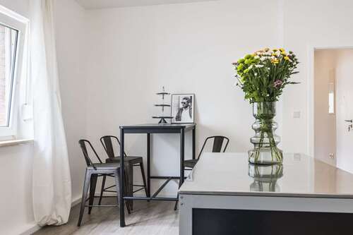 Foto - Wohnung zum Kaufen in Krefeld Cracau 175.000,00 € 87.17 m²