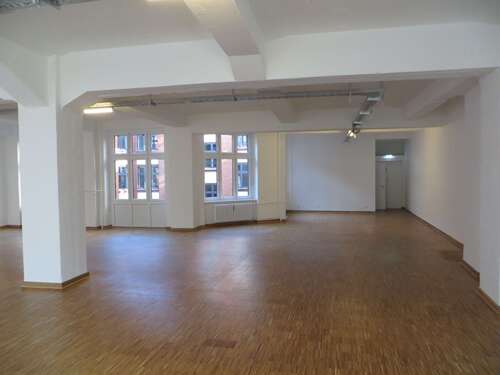 Foto - Büro in Berlin 3.100,00 € 200 m²