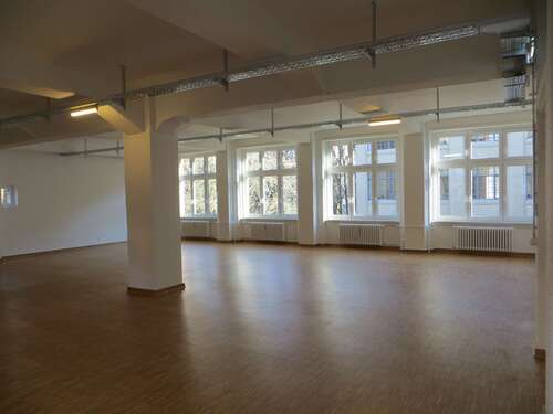 Foto - Büro in Berlin 3.350,00 € 200 m²
