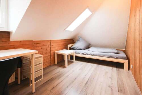 Foto - WG-Zimmer in Stuttgart 450,00 € 11 m²