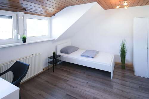 Foto - WG-Zimmer in Stuttgart 490,00 € 11 m²