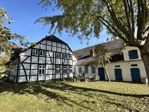 Foto - Haus zum Kaufen in Dangenstorf 495.000,00 € 345 m²