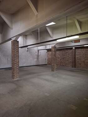 Foto - Halle in Berlin 2.220,00 € 220 m²