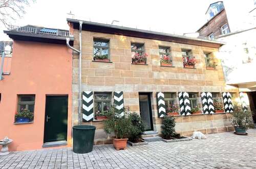 Foto - Haus zum Mieten in Fürth 1.700,00 € 120 m²