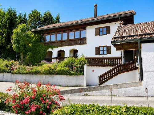 Foto - Haus zum Kaufen in Deggendorf 575.000,00 € 260 m²