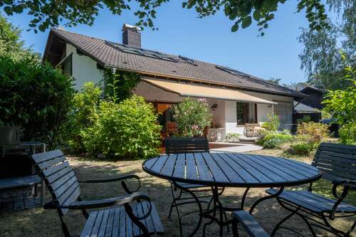 Foto - Haus zum Kaufen in Sankt Ingbert 579.000,00 € 198 m²