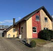 Haus zum Kaufen in Lügde 220.000,00 € 117.3 m²