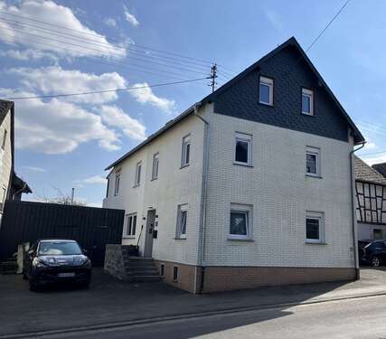 Foto - Haus zum Kaufen in Mastershausen 254.000,00 € 220 m²
