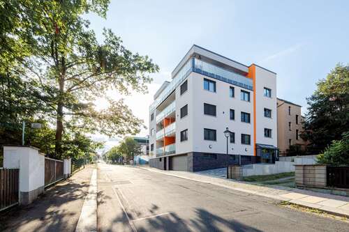 Foto - Wohnung zum Mieten in Reichenbach 567,00 € 65 m²