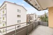 Wohnung zum Kaufen in Stuttgart 325.000,00 € 83 m²