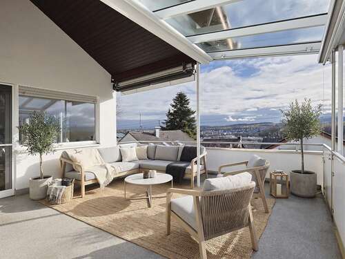 Foto - Haus zum Kaufen in Nürtingen 953.000,00 € 327 m²