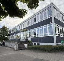 Büro in Wedel 2.700,00 € 409 m²
