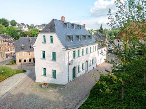 Foto - Wohnung zum Mieten in Reichenbach 824,00 € 96 m²