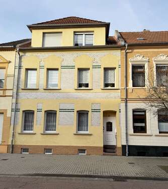 Foto - Haus zum Kaufen in Aken 90.000,00 € 171 m²