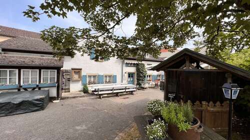 Foto - Haus zum Kaufen in Treuchtlingen 350.000,00 € 270 m²
