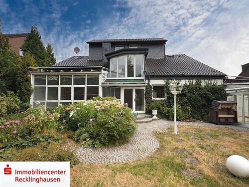 Foto - Haus zum Kaufen in Recklinghausen 649.000,00 € 170.19 m²