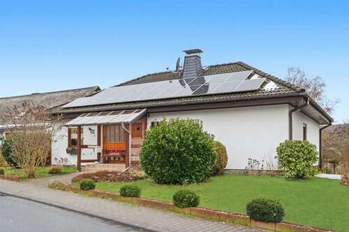 Foto - Haus zum Kaufen in Oberwallmenach 255.000,00 € 130 m²