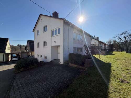 Foto - Haus zum Kaufen in Nürtingen 395.000,00 € 154 m²