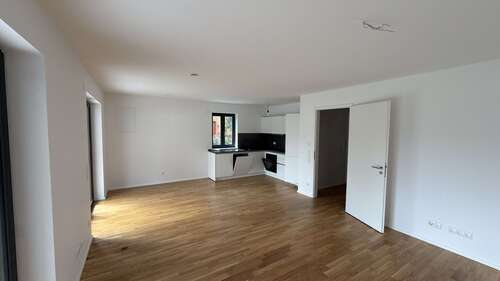 Foto - Wohnung zum Mieten in Bruckmühl 2.005,00 € 122.9 m²