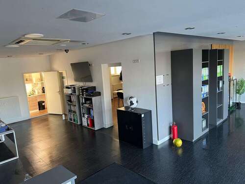 Foto - Büro in Sindelfingen 2.000,00 € 230 m²