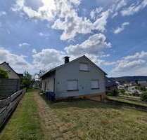 Haus zum Kaufen in Höxter Lüchtringen 140.000,00 € 186 m² - Höxter / Lüchtringen