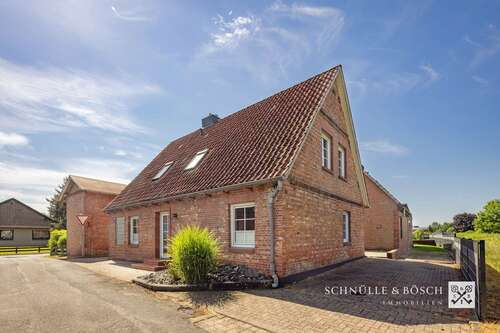 Foto - Haus zum Kaufen in Drochtersen Assel 298.000,00 € 174 m²