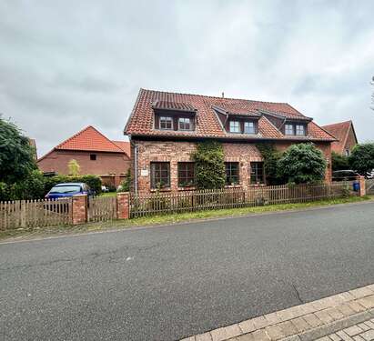 Foto - Haus zum Kaufen in Neustadt am Rübenberge 490.000,00 € 189 m²