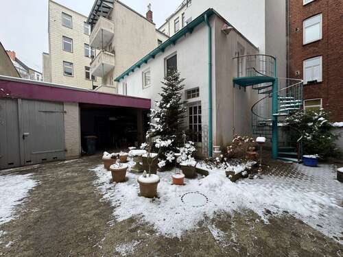 Foto - Büro in Kiel 950,00 € 100 m² - 950,00&nbsp;EUR Kaltmiete, ca.&nbsp; 100,00&nbsp;m&sup2;