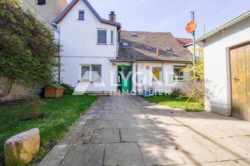 Foto - Haus zum Kaufen in Calbe 65.000,00 € 133.58 m²