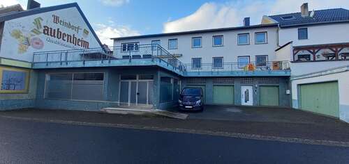 Foto - Haus zum Kaufen in Laubenheim 560.000,00 € 314 m²