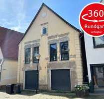 Haus zum Kaufen in Blomberg 99.000,00 € 107 m²