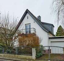 Haus zum Kaufen in Dreieich 710.000,00 € 135.89 m²