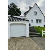 Haus zum Kaufen in Solingen 676.000,00 € 163.04 m²