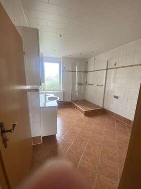 Foto - Wohnung zum Mieten in Altenburg 570,00 € 100 m²
