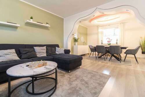 Foto - Haus zum Kaufen in Bremerhaven 275.000,00 € 121.27 m²