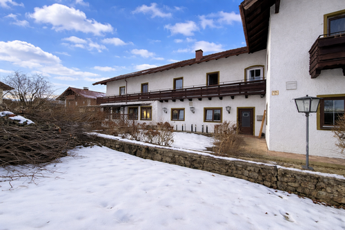 Foto - Wohnung zum Mieten in Ainring 980,00 € 88 m²