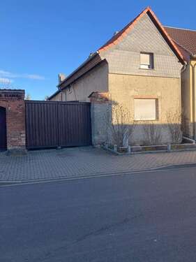 Foto - Haus zum Kaufen in Bitterfeld-Wolfen 58.500,00 € 95 m²
