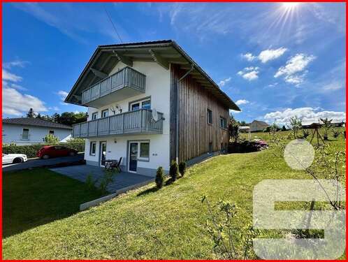 Foto - Haus zum Kaufen in Neuschönau 349.000,00 € 240 m²