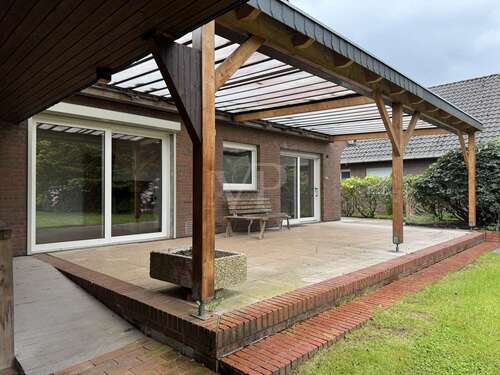 Foto - Haus zum Kaufen in Westerstede Halsbek 399.000,00 € 187.06 m²